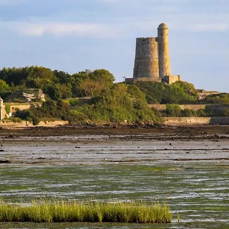 O Ptits Ker - 6 A 8 Personnes A Proximite De La *